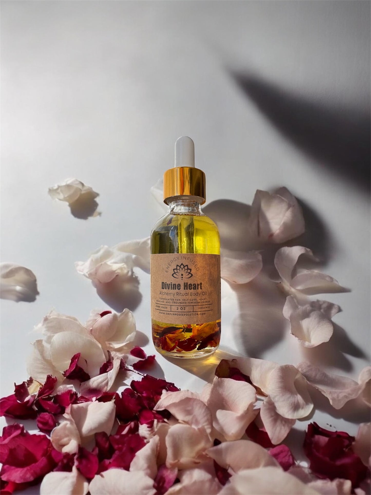 Divine Heart Alchemy Ritual Oil - 2oz